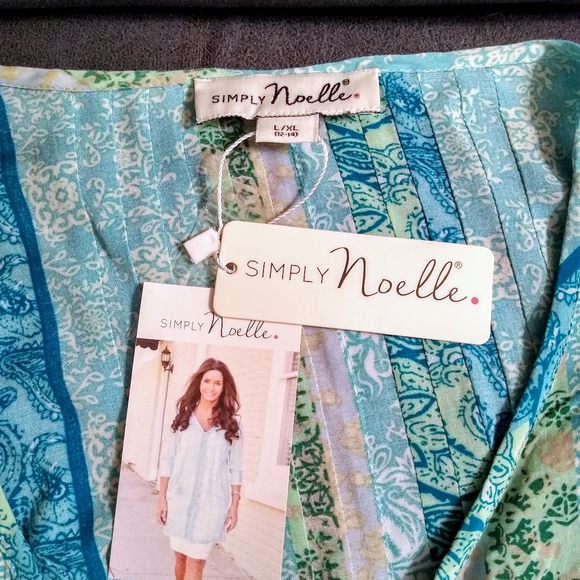 Long sleeved tunic - Picture 4 of 4